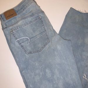 American Eagle Light Washed Skinny Ripped Jeans